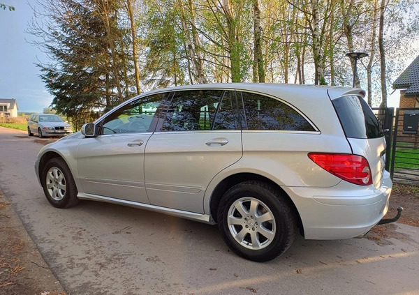 Mercedes-Benz Klasa R cena 16900 przebieg: 374000, rok produkcji 2006 z Ciechanów małe 172